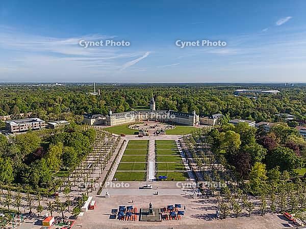 Aerial view of Karlsruhe Palace with Palace Square, Karlsruhe, Baden-W$00FCrttemberg, Germany [IBR124629492]