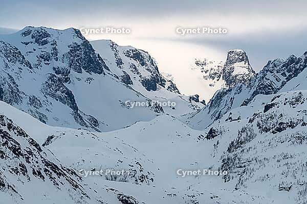 Light atmosphere in the mountains, Öksfjord, Finnmark, Norway, April 2019 [IBR124636262]