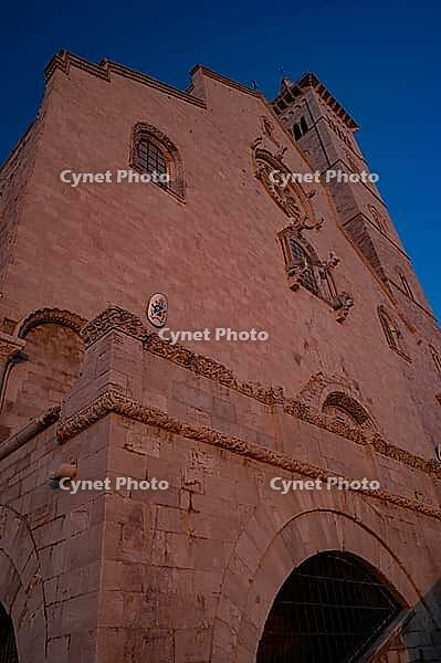 Trani Cathedral, Puglia, Italy, golden hour [IBR124748863]