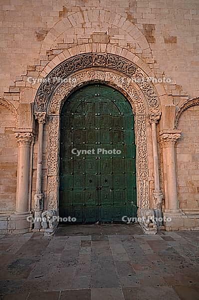 Entrance to Trani Cathedral, Puglia, Italy, relief [IBR124748879]