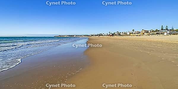 Beach of la Barrosa, Playa de la Barrosa, Chiclana, Andalucía, Spain [IBR124794794]