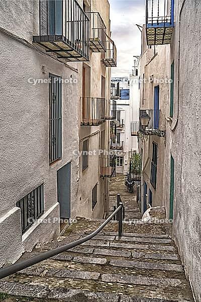 Traditional Architecture, Street Scene, Peñíscola, The Most Beautiful Villages in Spain, Costa de Azahar, Bajo Maestrazgo, Castellón, Comunidad Valenciana, Spain [IBR124794821]