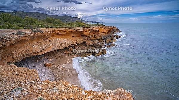Walking Coast Path, Sierra de Irta Natural Park, Costa de Azahar, Bajo Maestrazgo, Castellón, Comunidad Valenciana, Spain [IBR124794829]