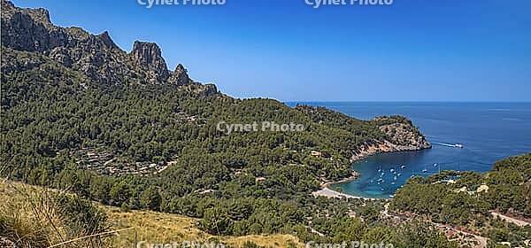 Cala Tuent, Escorca, Mediterranean Sea, Paraje Natural de la Sierra de Tramuntana, UNESCO World Heritage Site, Mallorca, Islas Baleares, Spain [IBR124794845]