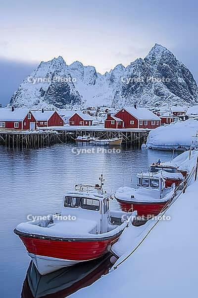 Hamnøy harbour in winter, Lofoten, Norway, Generative AI, AI generated [IBR124891386]