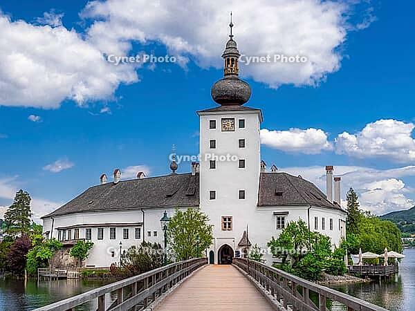Schloss Orth im Lake Traun, Gmunden, Salzkammergut, Upper Austria, Austria [IBR124898985]