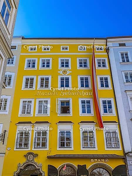 Mozart birthplace in Getreidegasse, city of Salzburg, Austria [IBR124898991]