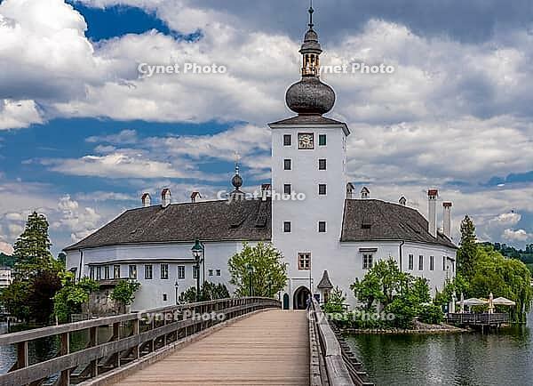 Schloss Orth im Lake Traun, Gmunden, Salzkammergut, Upper Austria, Austria [IBR124899014]