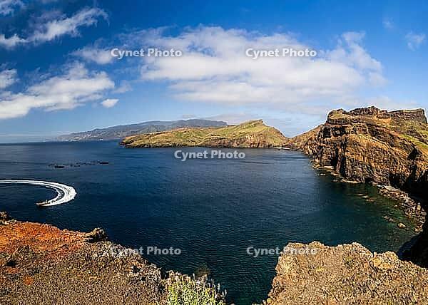 Cliff landscape by the sea, Ponta de Sao Lourenco, landscape at the eastern end of the island, Madeira Island, Portugal [IBR124899445]