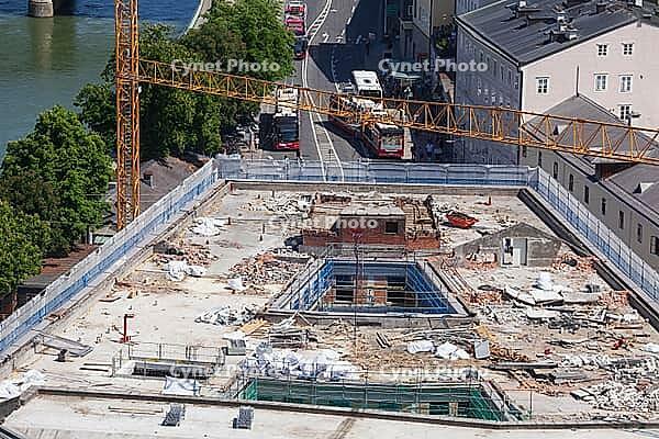 Construction site for the renovation of a building with a roof in the city center, Salzburg, Salzburger Land, Austria [IBR124920231]