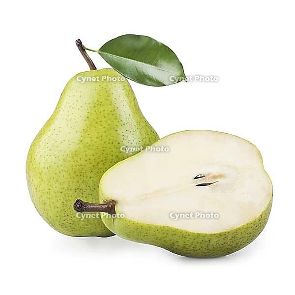 Ripe pears isolated on white background [IBR124991089]