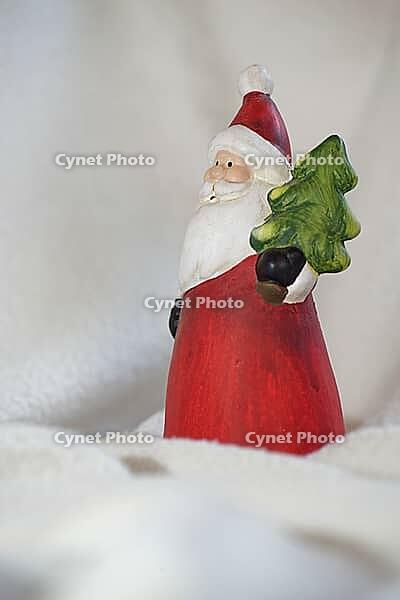 Figure of Santa Claus, Kempen, Viersen District, North Rhine-Westphalia, Germany [IBR125007600]