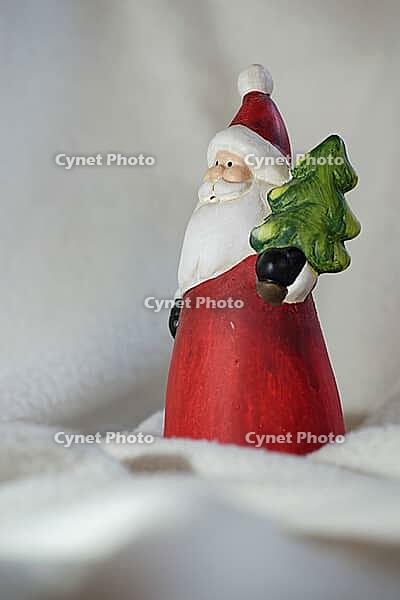 Figure of Santa Claus, Kempen, Viersen District, North Rhine-Westphalia, Germany [IBR125007601]