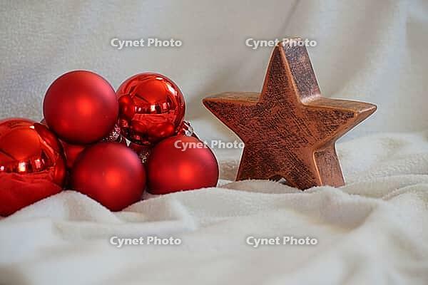 Christmas balls and star, Kempen, Viersen District, North Rhine-Westphalia, Germany [IBR125007620]