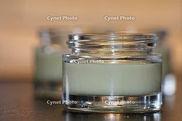 Homemade cream in small jars, Kempen, Viersen District, North Rhine-Westphalia, Germany [IBR125007657]