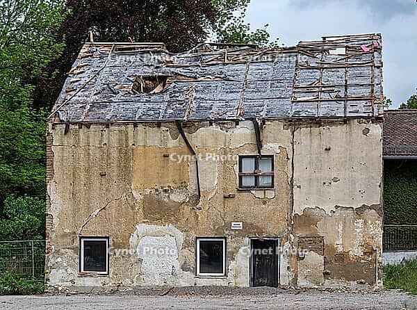 Lost Places, old rotted house in Starnberg, Bavaria, Germany [IBR125030509]