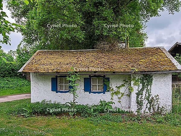Lost Places, old rotted house in Starnberg, Bavaria, Germany [IBR125030511]