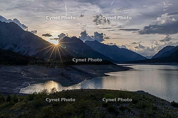 Sunset on Lake San Giacomo di Fraele, Monte Pettini and Monte Aguzzo, Cancano area, Valdidentro, Sondrio, Italy [IBR125163401]