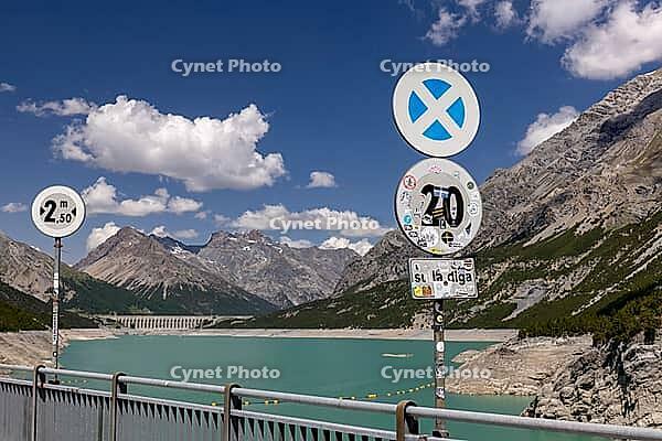 Dam and turquoise water, Cancano Lake, Lago di Cancano, Valdidentro, Sondrio, Italy [IBR125163427]