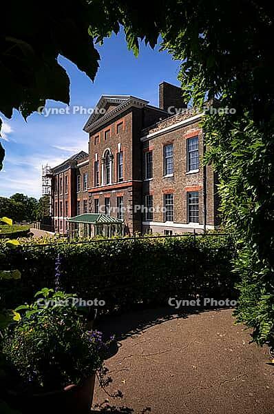 Kensington Palace, Kensington Gardens, Park, Kensington, City of Westminster, London, England, Great Britain, Great Britain [IBR125173433]