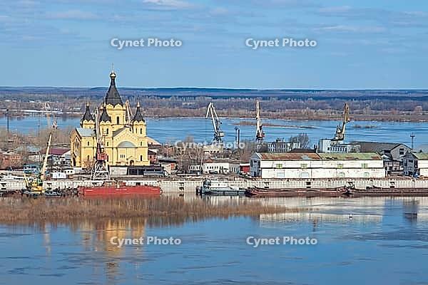 Oka and Volga conflux in Nizhny Novgorod, Russia [IBR125188226]