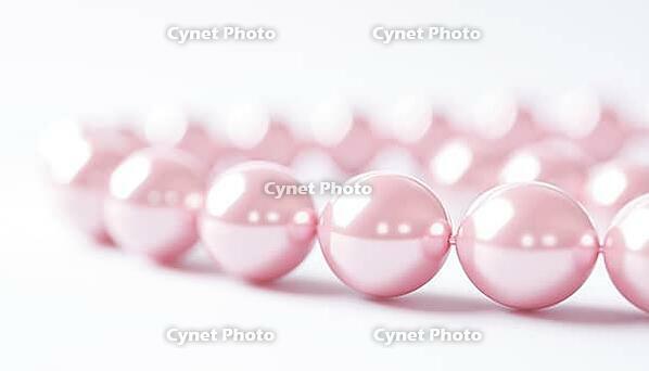 Soft Focus Delicate Pink String Of Pearls With Highlighted Details, Captured In A Dreamy And Romantic Style. Subtle And Elegant, AI generated [IBR125200723]