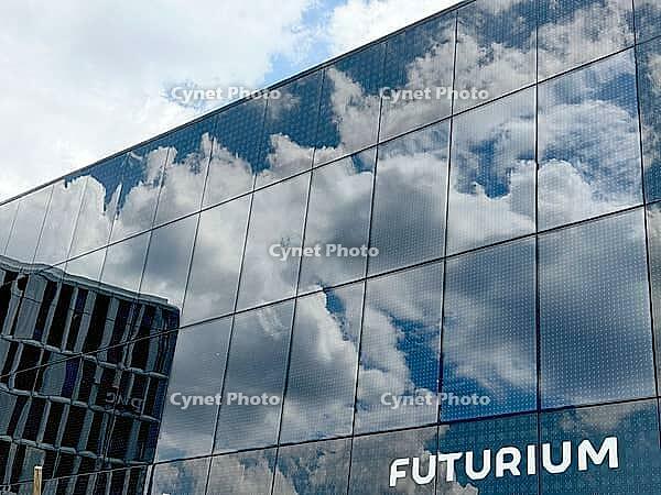 The Futurium Berlin (House of Futures) opened in 20219. It explores the question of how we, as humans, want to live in the future. An ideas laboratory and museum. The Berlin-based architectural duo Richter Musikowski (Christoph Richter and Jan Musikowski) [IBR113322305]