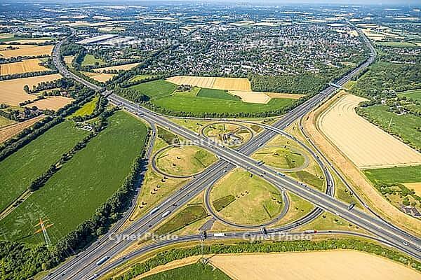 Aerial view, Kamener Kreuz motorway junction, A1 motorway and A2 motorway, possible and planned route for regional railway between Kamen and Bergkamen, railway infrastructure, road traffic and truck traffic, Kamen, Ruhr area, North Rhine-Westphalia, Germa [IBR113322309]