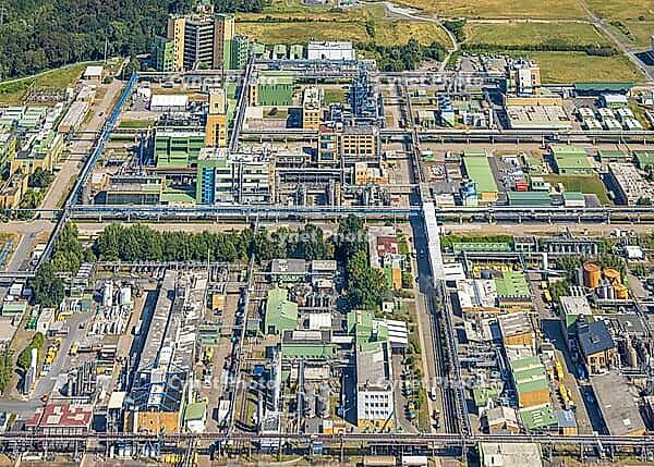 Air picture, Bayer AG, pharmaceutical company, Recyclinghof Umweltkontor Bergkamen GmbH, LANXESS Organometallics GmbH, Bergkamen, Ruhr region, North Rhine-Westphalia, Germany, aerial view, birds-eyes view, aerial photography, aerial photography, overview, [IBR113322329]