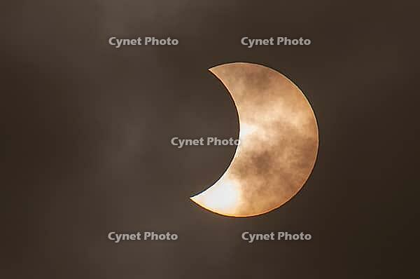 Solar eclipse, Vechta, Lower Saxony, Germany [IBR125237479]