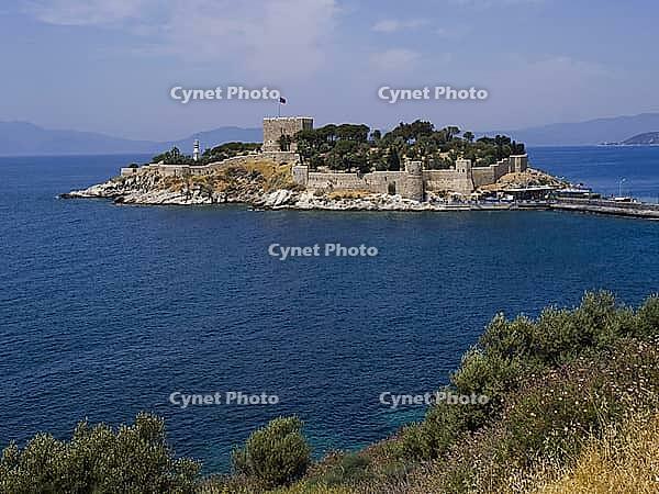 Turkey? Ku? Adas?, historic fortress on Pigeon Island [IBR125280320]