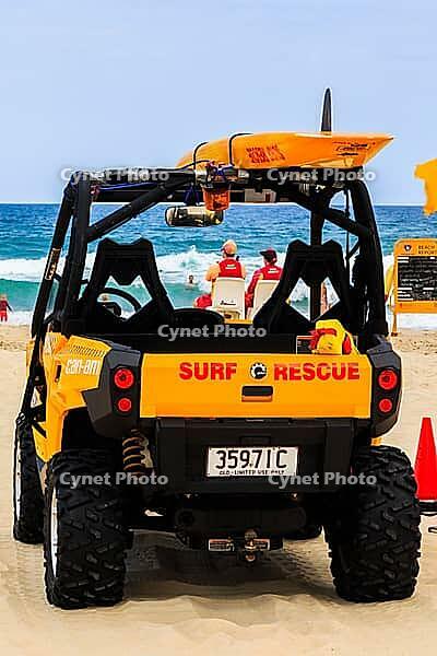 Surfers Paradise beach rescue vehicle on standby [IBR125304625]