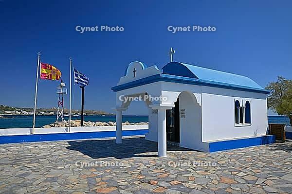 Beautiful little Greek chapel. Classic nice concept for travel and holidays in Greece [IBR125363577]