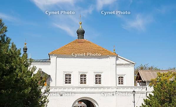 The Trinity Cathedral is located in the heart of the Astrakhan Kremlin and is a symbol of lasting faith. Her intricate designs and outstanding presence captivate all visitors [IBR125411138]
