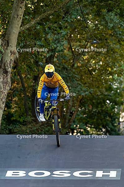 05 September 2026, A cyclist jumps mid-air during the Red Bull Cerro Abajo urban downhill race in Stuttgart, Germany [IBR113394894]