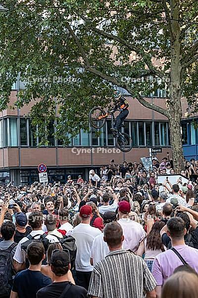 05 September 2026, a mountain bike rider jumps high above spectators at the Red Bull Cerro Abajo urban downhill race in Stuttgart, Germany [IBR113394918]