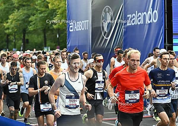 27.09.2026, Athletics BMW Berlin - Marathon 2026, from left runner to start BMW BERLIN-MARATHON 2026 [IBR113453120]