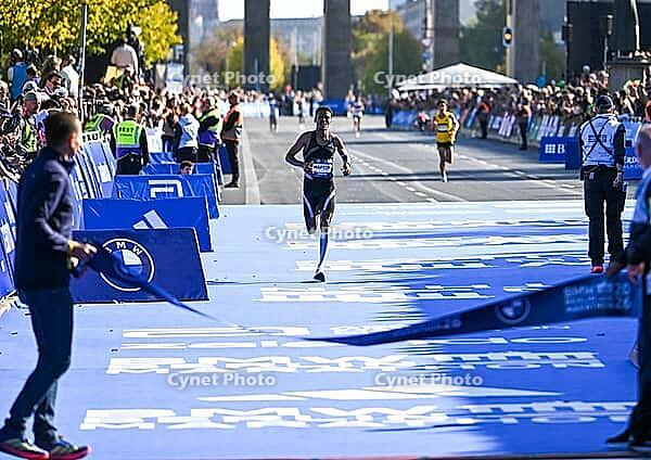27 September 2026, Athletics: BMW Berlin Marathon 2026, from left: Haftom Welday, the first German to finish (2:08:25) at the 2026 BMW BERLIN MARATHON [IBR113453174]
