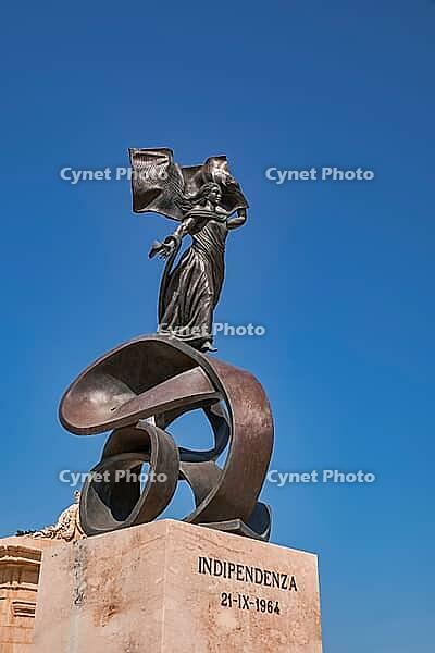 Unabhängigkeitsdenkmal in Floriana - Valletta, Malta [IBR125492385]
