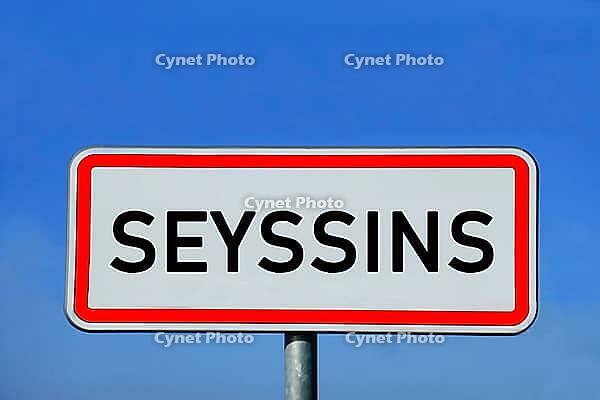 Place name sign Seyssins [IBR125557530]