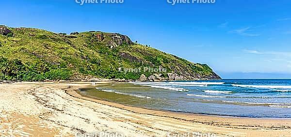 Remote and deserted Bonete Beach on the island of Ilhabela on the north coast of Sao Paulo [IBR125557589]