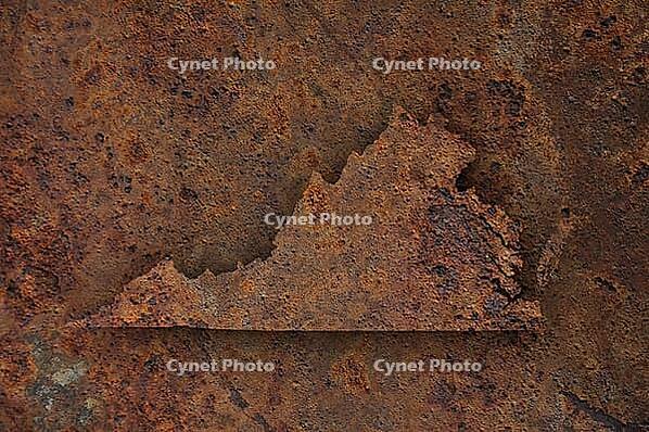 Map of Virginia on Rusty Metal - Map of Virginia on Rusty Metal [IBR125566045]