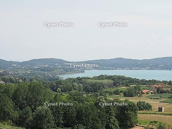View of Lago di Viverone lake in Piedmont, Italy [IBR125654785]