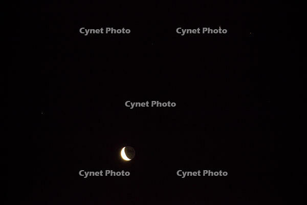 月と土星 [XBK110002911]