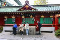 神田明神の手水舎 [SIS110001512]