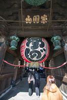 成田山新勝寺の仁王門 [SIS110001534]