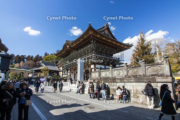 成田山新勝寺の総門 [SIS110001525]