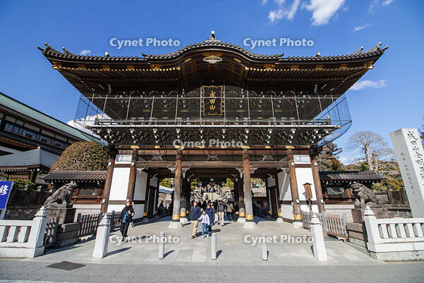成田山新勝寺の総門 [SIS110001528]