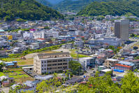 岩殿山丸山公園から大月市 [YKA110023034]