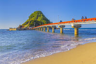 由良海岸の白山島 [YKA110023259]